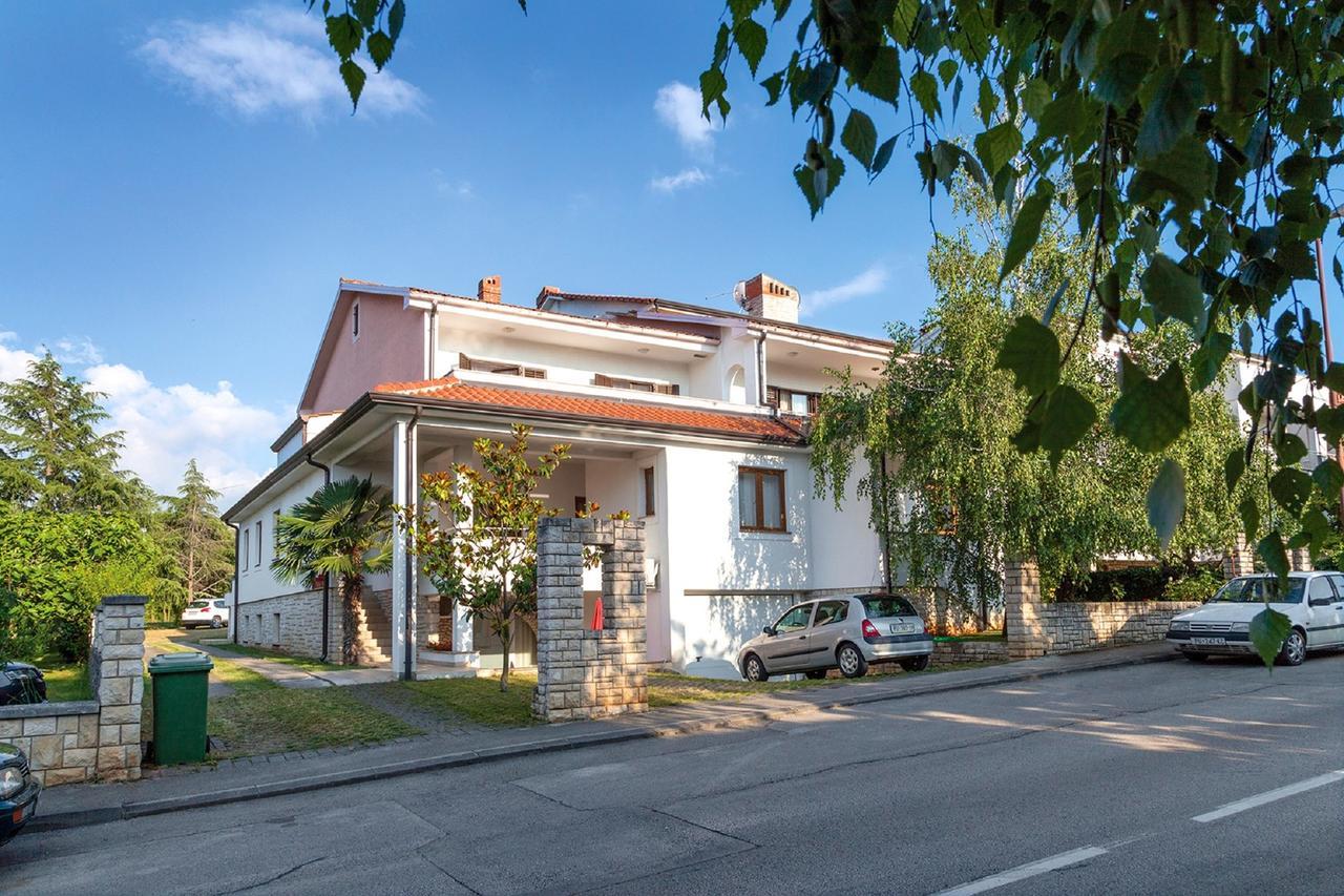 Hotel Casa Mareva Poreč Exterior foto